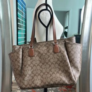 COACH Brown Signature Print Canvas Large Bag